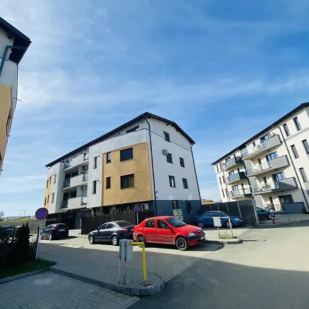 Rozelor Two Bedroom In Giroc